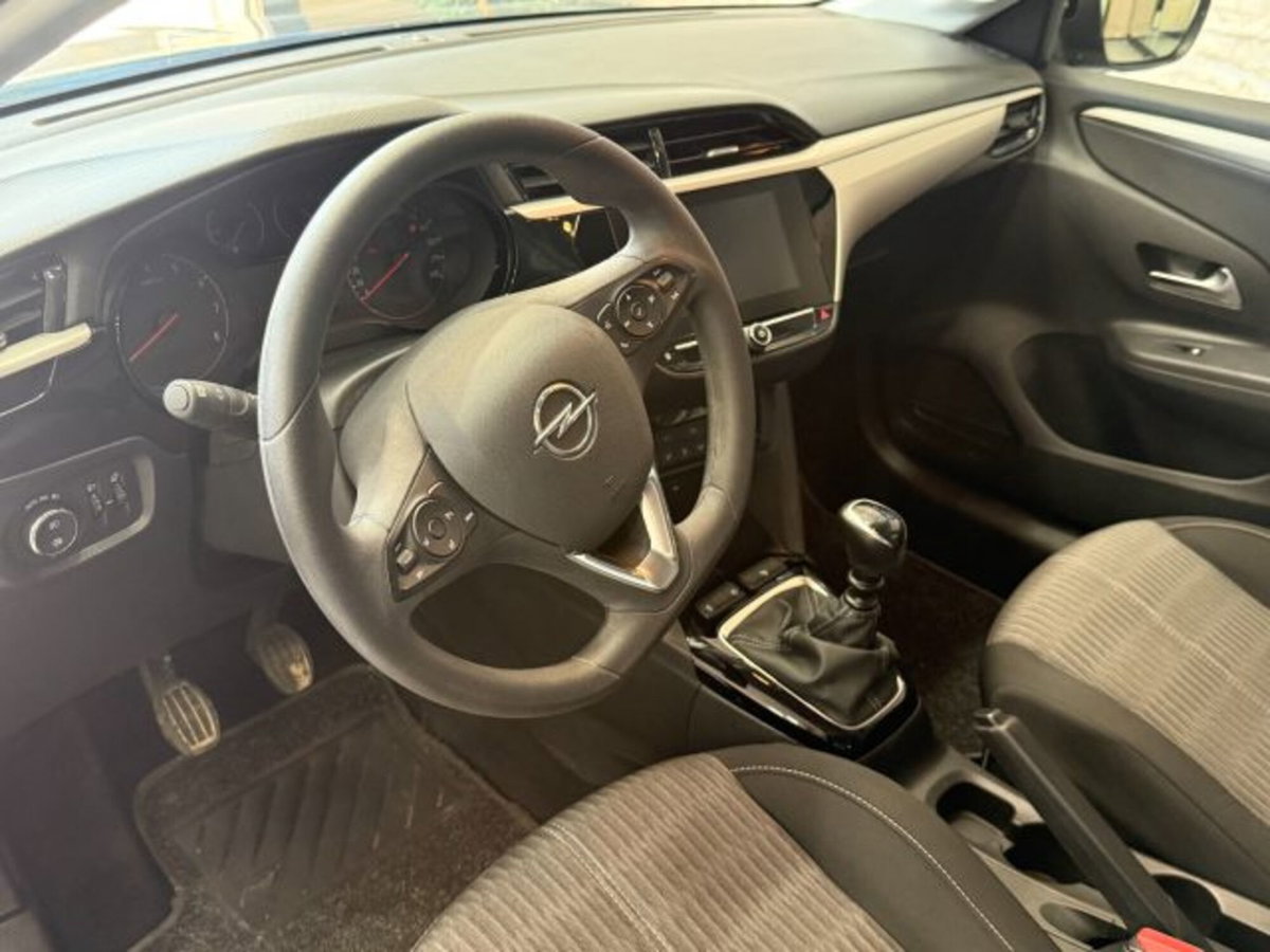 Opel Corsa 1.5 D 100 CV Edition (12)