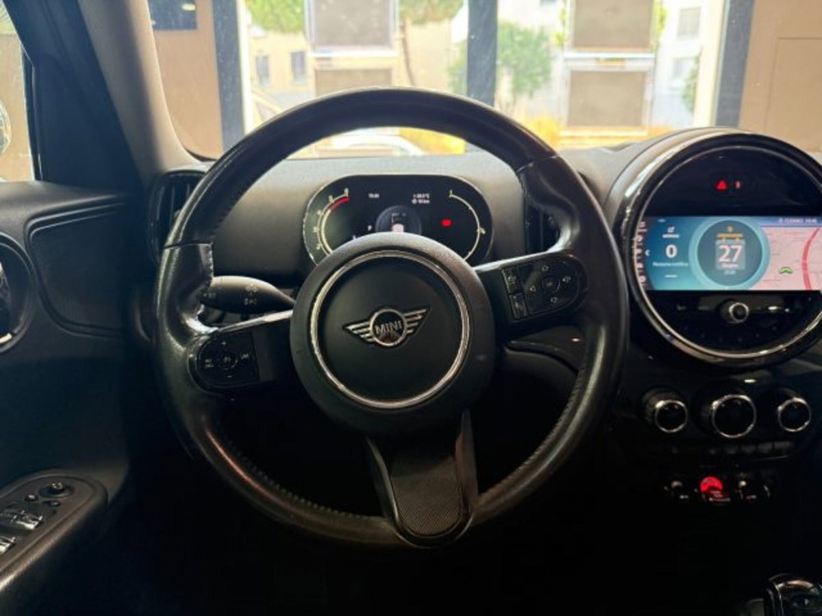 MINI Mini Countryman 1.5 One D Essential Countryman (17)