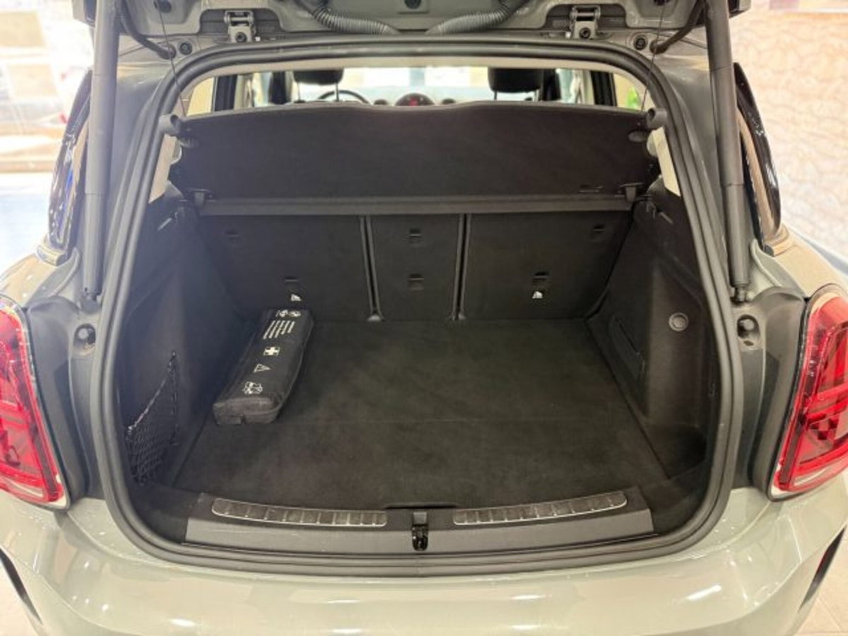MINI Mini Countryman 1.5 One D Essential Countryman (7)