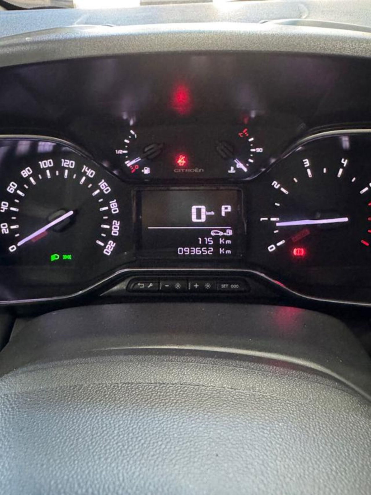 Citroen C3 Aircross BlueHDi 120 S&S EAT6 Shine (15)