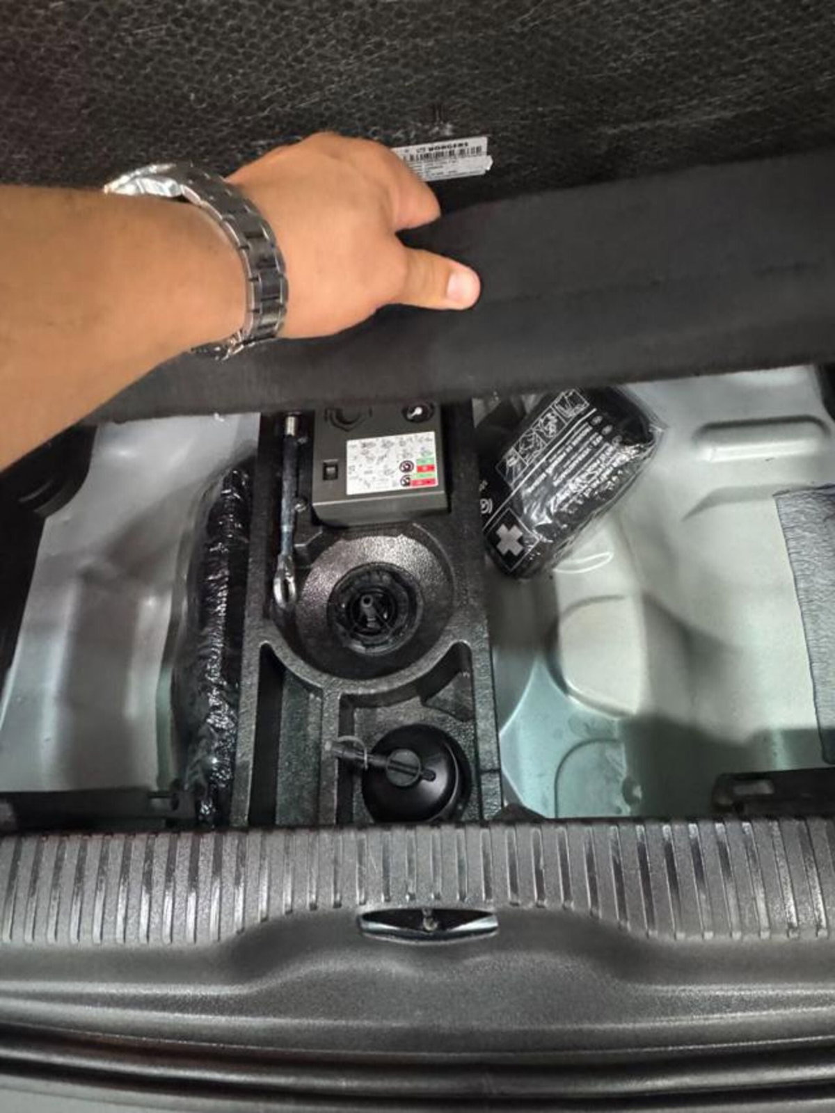 Citroen C3 Aircross PureTech 130 S&S EAT6 Shine (9)