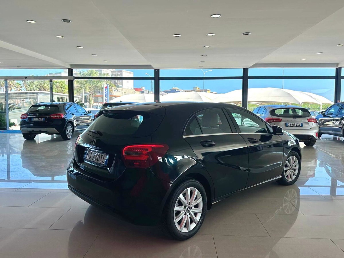 Mercedes-Benz Classe A 180 d Executive (3)