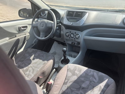 Suzuki Alto 1.0 GLX (10)