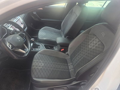 Volkswagen Tiguan 2.0 TDI 150 CV SCR DSG 4MOTION R-Line (13)