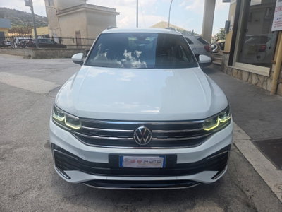 Volkswagen Tiguan 2.0 TDI 150 CV SCR DSG 4MOTION R-Line (4)