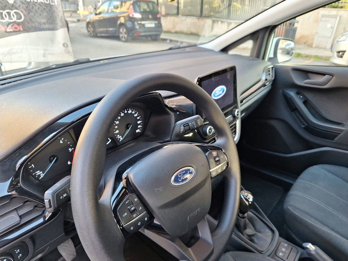Ford Fiesta 1.5 EcoBlue 5 porte (14)
