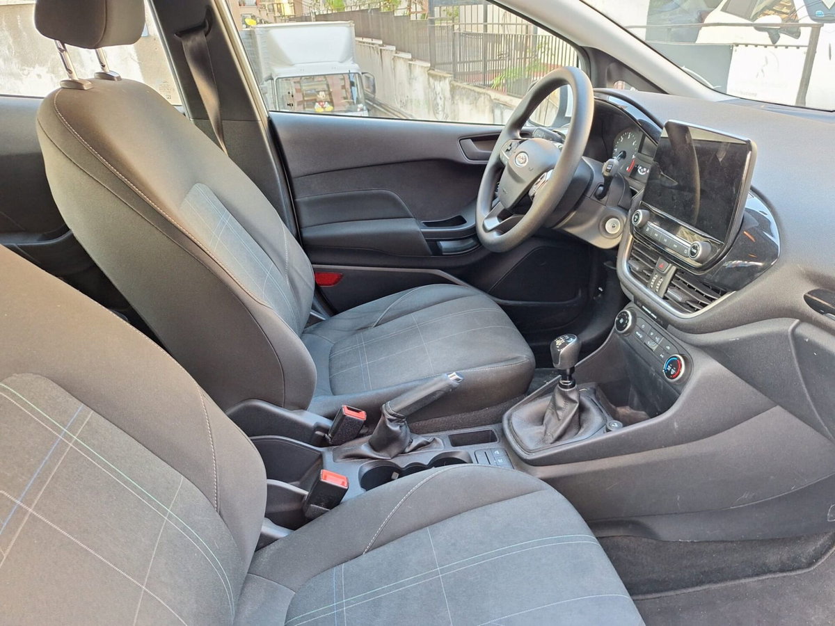 Ford Fiesta 1.5 EcoBlue 5 porte (18)