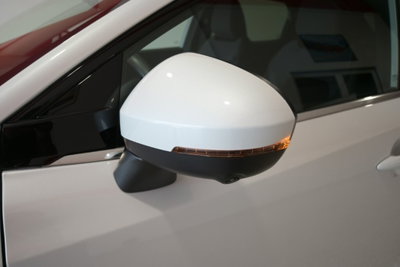 Nissan Qashqai 1.3 mhev N-Connecta 2wd 140cv (17)