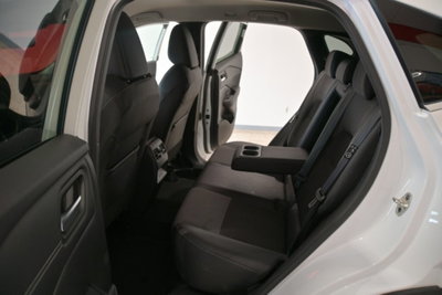 Nissan Qashqai 1.3 mhev N-Connecta 2wd 140cv (18)