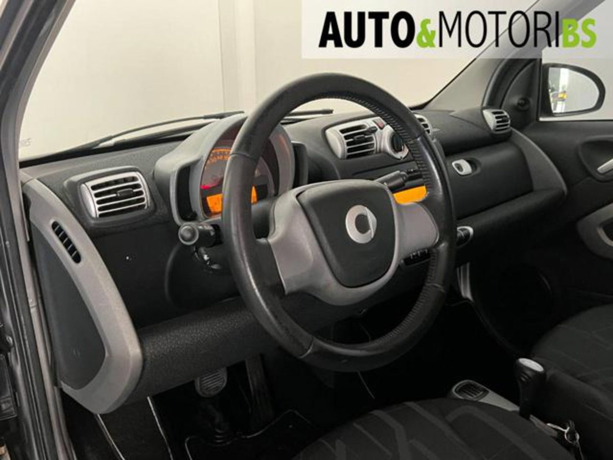 smart Fortwo 1000 52 kW MHD coupé passion (10)
