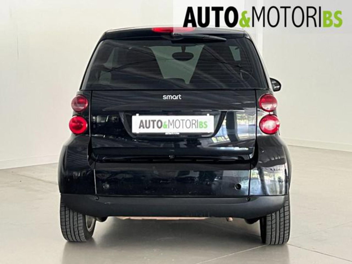 smart Fortwo 1000 52 kW MHD coupé passion (5)