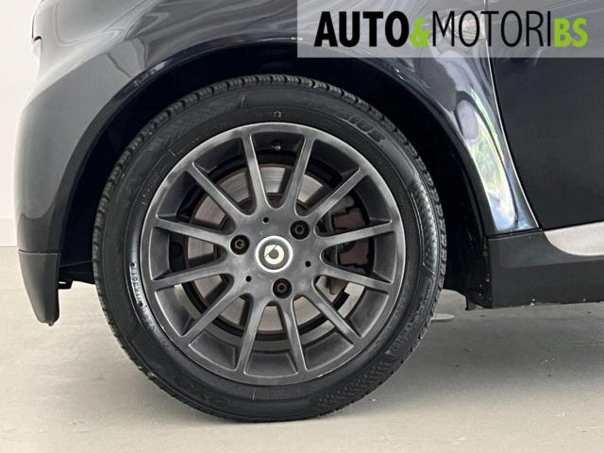 smart Fortwo 1000 52 kW MHD coupé passion (8)