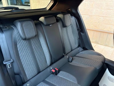 Peugeot 2008 1.2 hybrid Allure 145cv e-dcs6 (20)