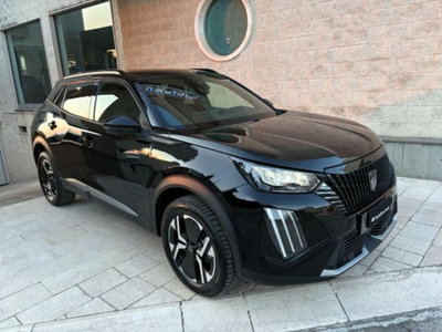 Peugeot 2008 1.2 hybrid Allure 145cv e-dcs6 (3)