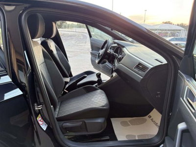 Volkswagen Taigo 1.0 TSI 110 CV DSG R-Line (12)