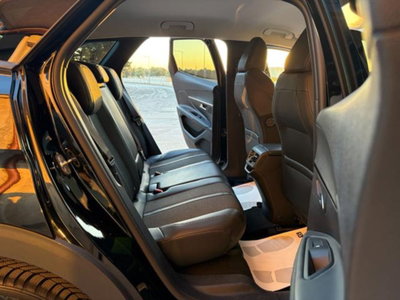 Peugeot 3008 BlueHDi 130 S&S EAT8 Allure Pack (11)