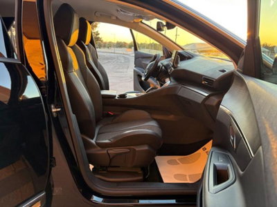 Peugeot 3008 BlueHDi 130 S&S EAT8 Allure Pack (9)
