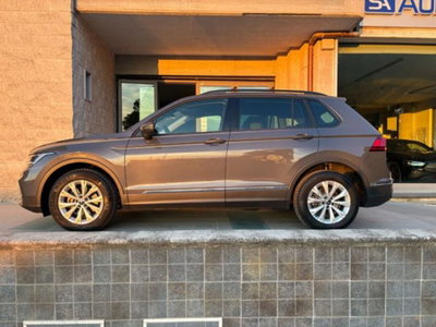 Volkswagen Tiguan 2.0 TDI 150 CV SCR DSG 4MOTION Life (7)