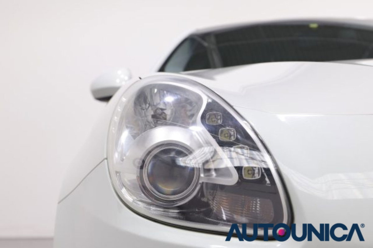 Alfa Romeo Giulietta 1.6 JTDm-2 Distinctive (12)