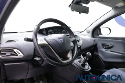 Lancia Ypsilon 1.0 FireFly 5 porte S&S Hybrid Silver Plus (5)