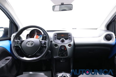 Toyota Aygo 1.0 VVT-i 69 CV 5 porte x-cool TSS (10)