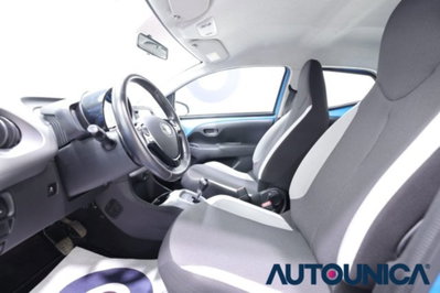 Toyota Aygo 1.0 VVT-i 69 CV 5 porte x-cool TSS (16)