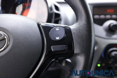 Toyota Aygo 1.0 VVT-i 69 CV 5 porte x-cool TSS (18)