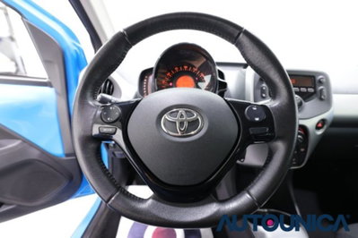 Toyota Aygo 1.0 VVT-i 69 CV 5 porte x-cool TSS (7)