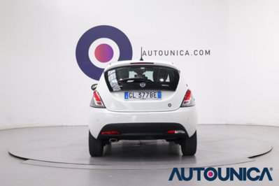 Lancia Ypsilon 1.0 FireFly 5 porte S&S Hybrid Ecochic Gold (12)