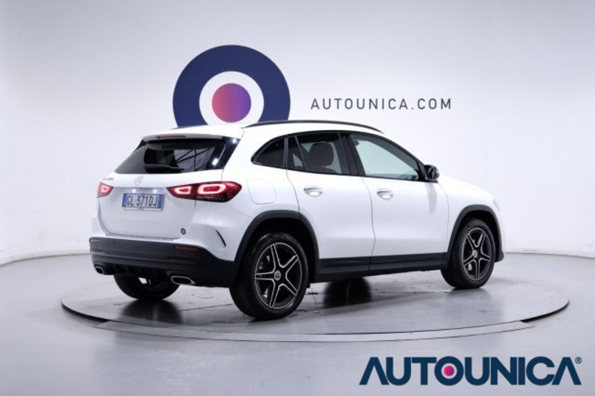 Mercedes-Benz GLA SUV 250 e Plug-in hybrid Automatic Premium (15)