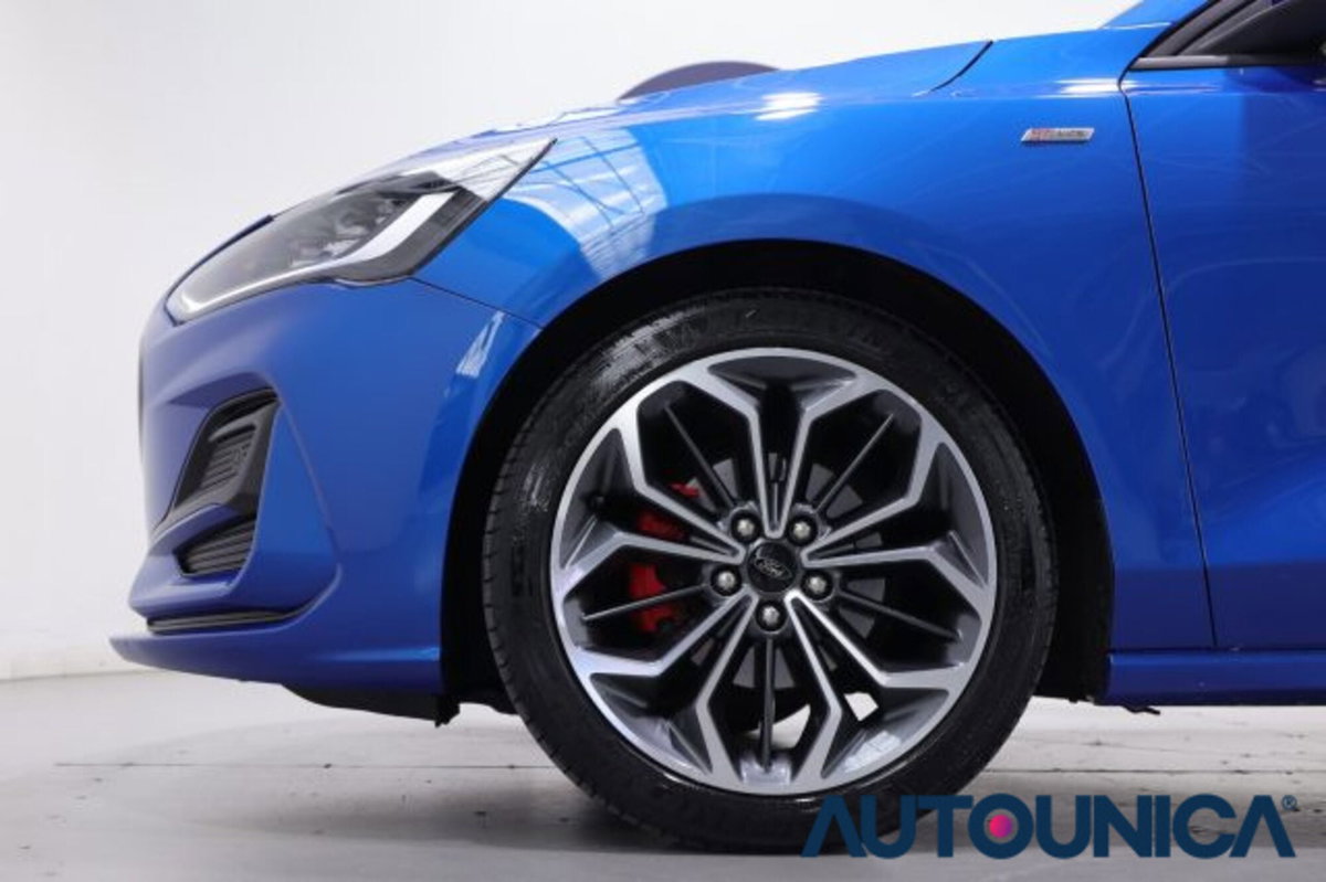 Ford Focus 1.0 EcoBoost Hybrid 155 CV 5p. ST-Line X (17)