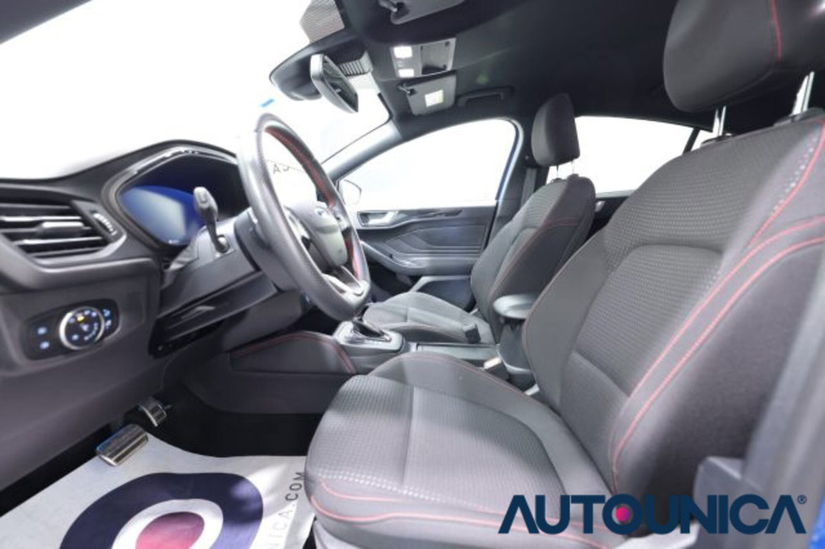 Ford Focus 1.0 EcoBoost Hybrid 155 CV 5p. ST-Line X (19)