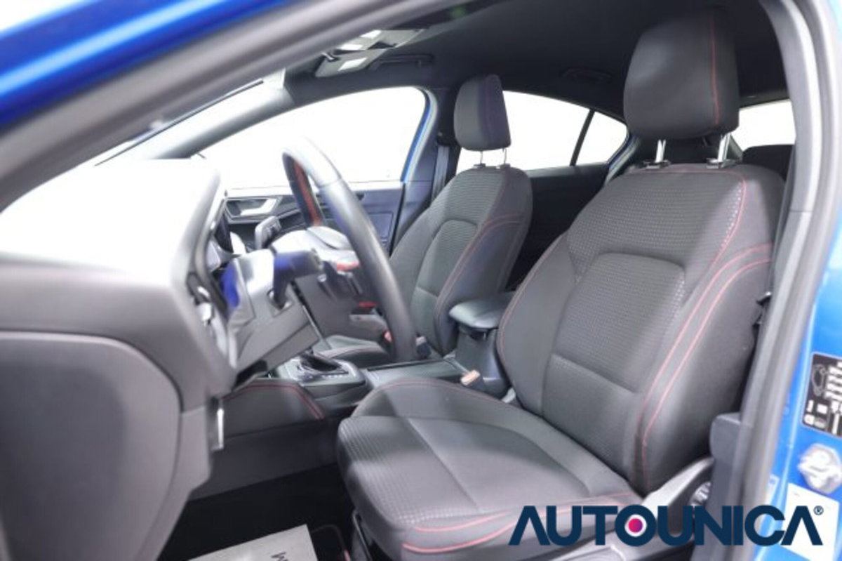 Ford Focus 1.0 EcoBoost Hybrid 155 CV 5p. ST-Line X (6)