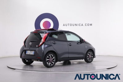 Toyota Aygo Connect 1.0 VVT-i 72 CV 5 porte x-wave (14)