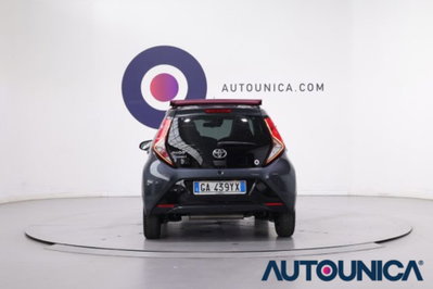 Toyota Aygo Connect 1.0 VVT-i 72 CV 5 porte x-wave (15)