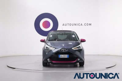 Toyota Aygo Connect 1.0 VVT-i 72 CV 5 porte x-wave (2)