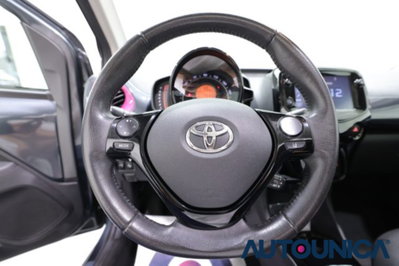 Toyota Aygo Connect 1.0 VVT-i 72 CV 5 porte x-wave (7)