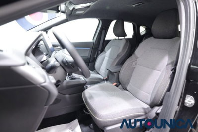 Renault Captur 1.3 mild hybrid Techno 160cv edc (6)