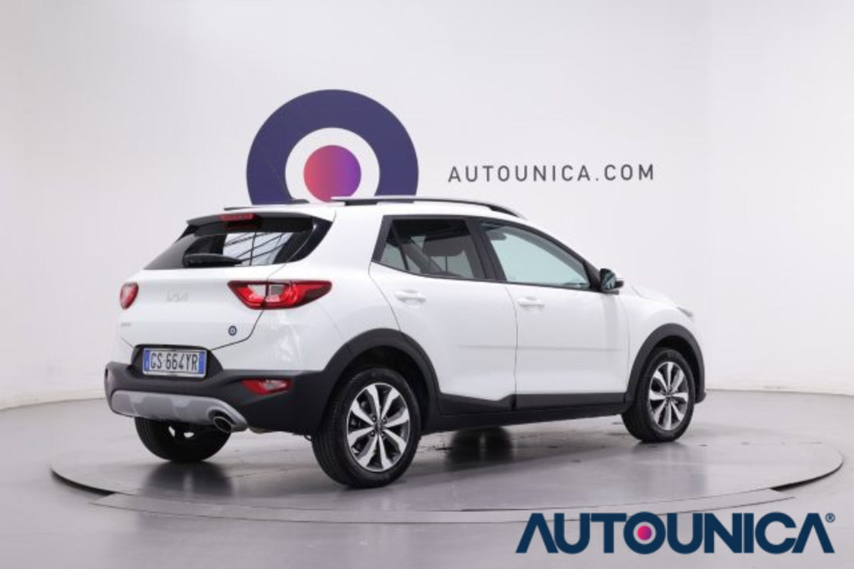 Kia Stonic 1.2 DPI Style (14)