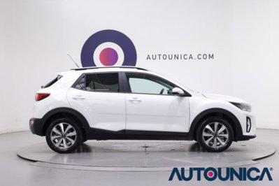 Kia Stonic 1.2 DPI Style (4)
