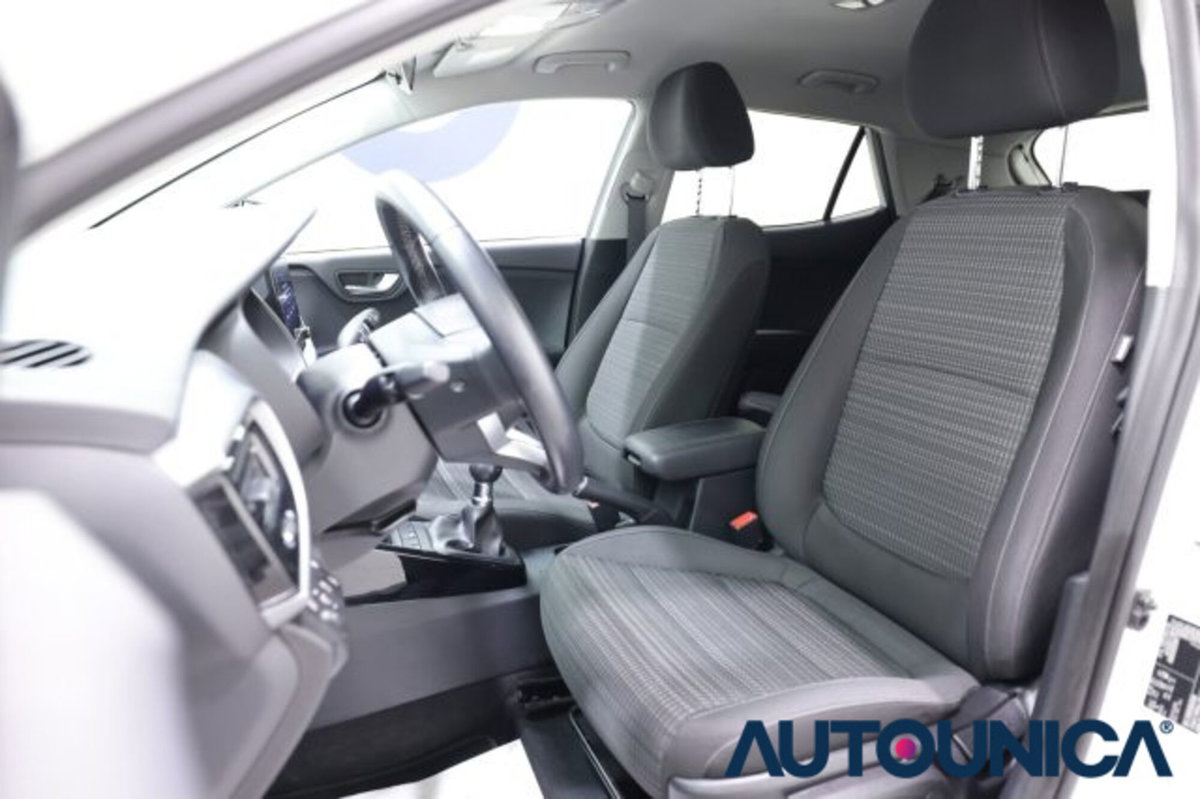 Kia Stonic 1.2 DPI Style (6)