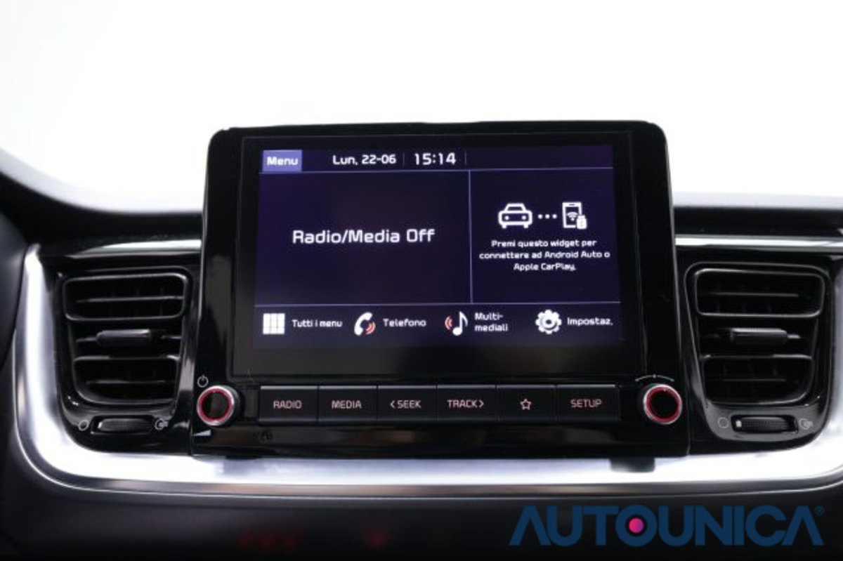 Kia Stonic 1.2 DPI Style (9)