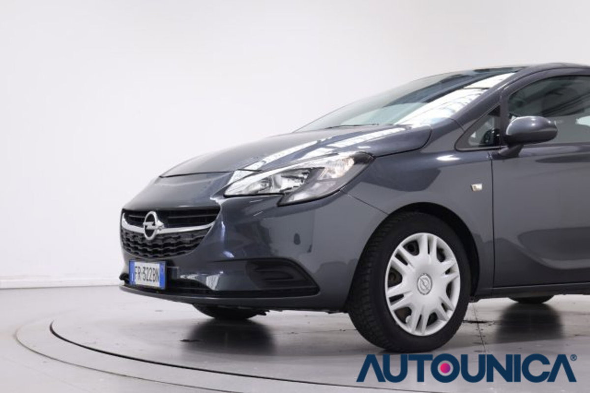 Opel Corsa 1.2 5 porte Advance (11)