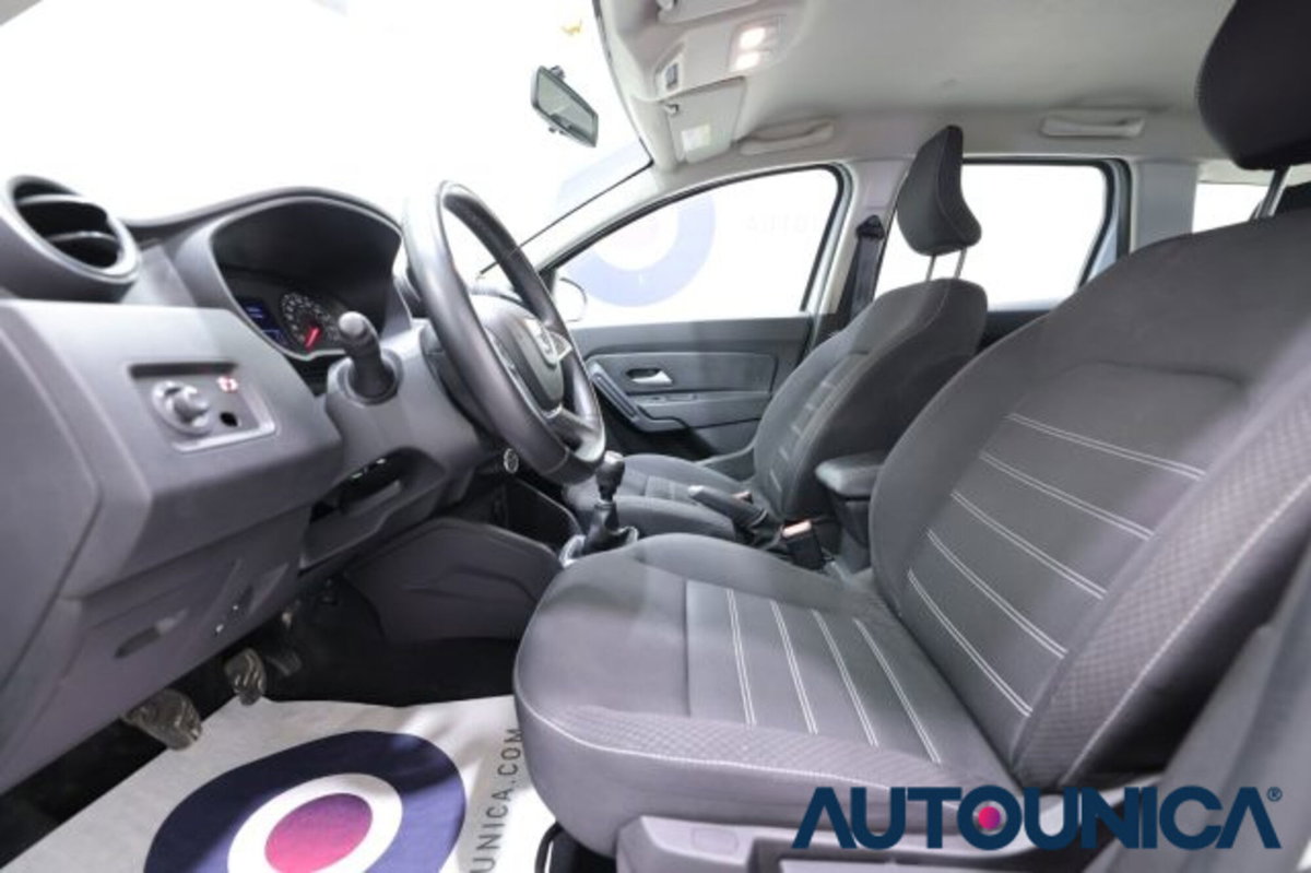 Dacia Duster 1.5 Blue dCi 8V 115 CV 4x2 Comfort (20)