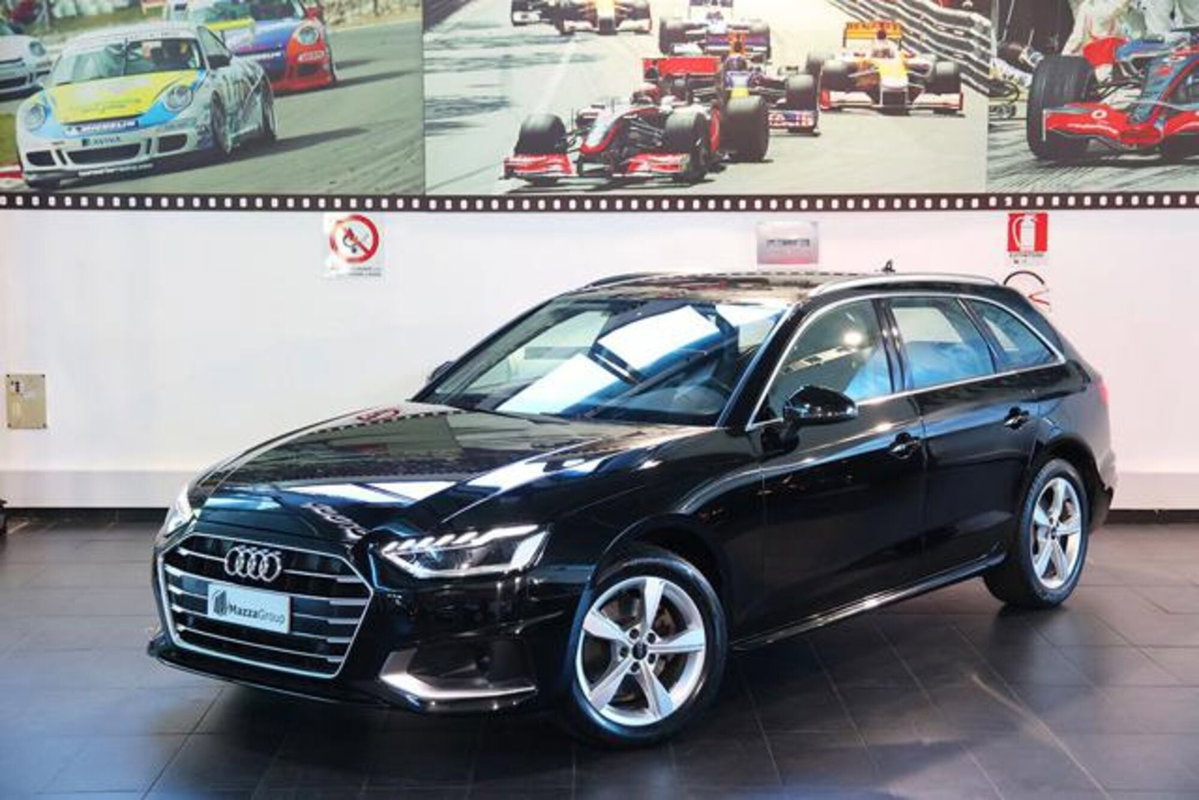 Audi A4 Avant 30 2.0 tdi mhev Business Advanced 136cv s-tronic