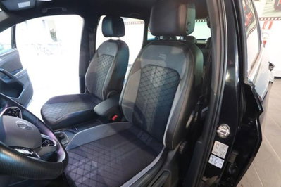 Volkswagen Tiguan 2.0 TDI 150 CV SCR DSG 4MOTION R-Line (17)