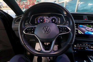 Volkswagen Tiguan 2.0 TDI 150 CV SCR DSG 4MOTION R-Line (20)