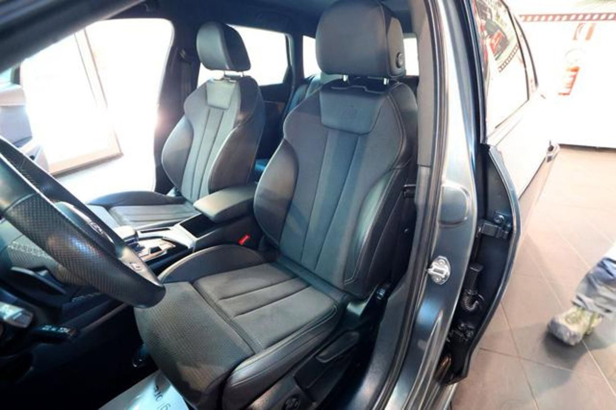 Audi A4 Avant 35 2.0 tdi mhev Business Advanced 163cv s-tronic (17)
