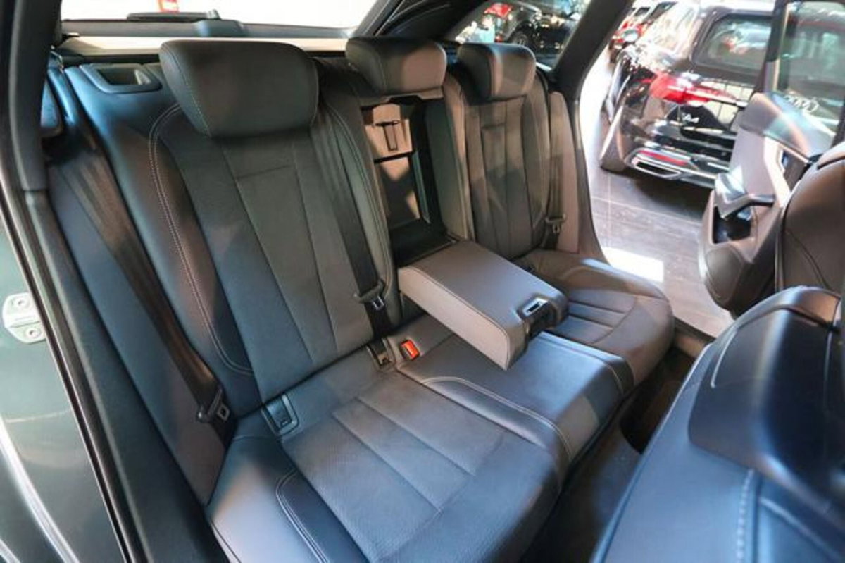 Audi A4 Avant 35 2.0 tdi mhev Business Advanced 163cv s-tronic (19)