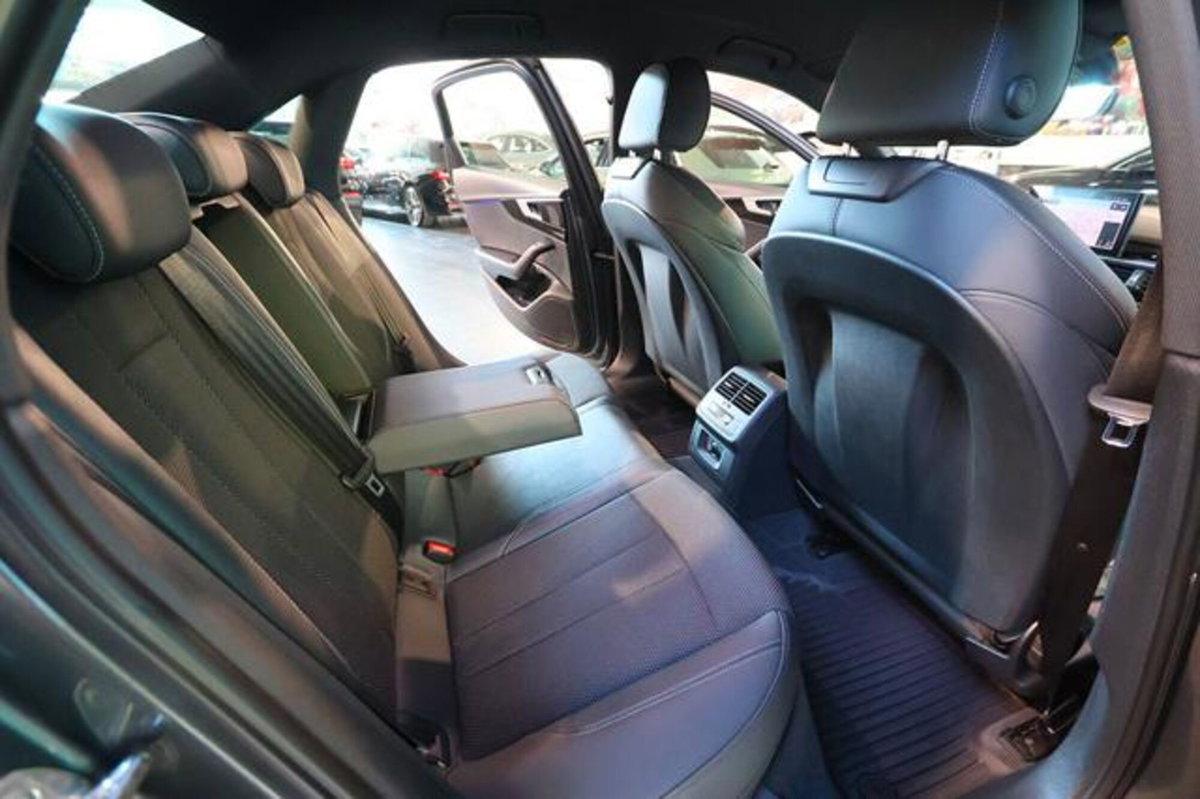 Audi A4 40 2.0 tdi mhev Business Advanced quattro 204cv s-tronic (18)